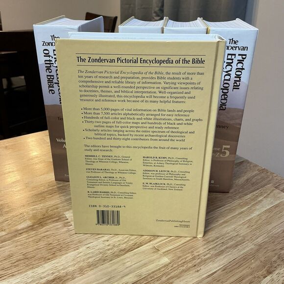 Zondervan Pictorial Encyclopedia of the Bible Volume 1-5 (1975) - Like New - Picture 6 of 16